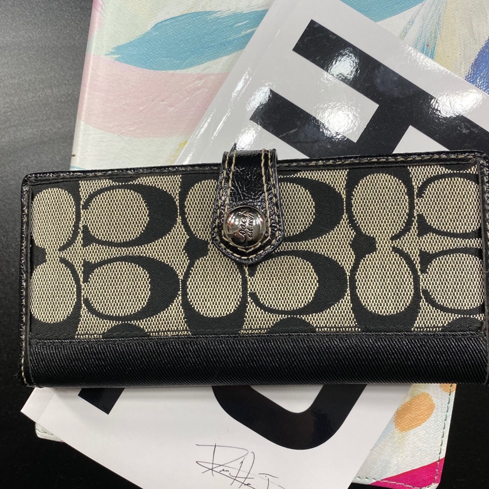 Coach wallet
